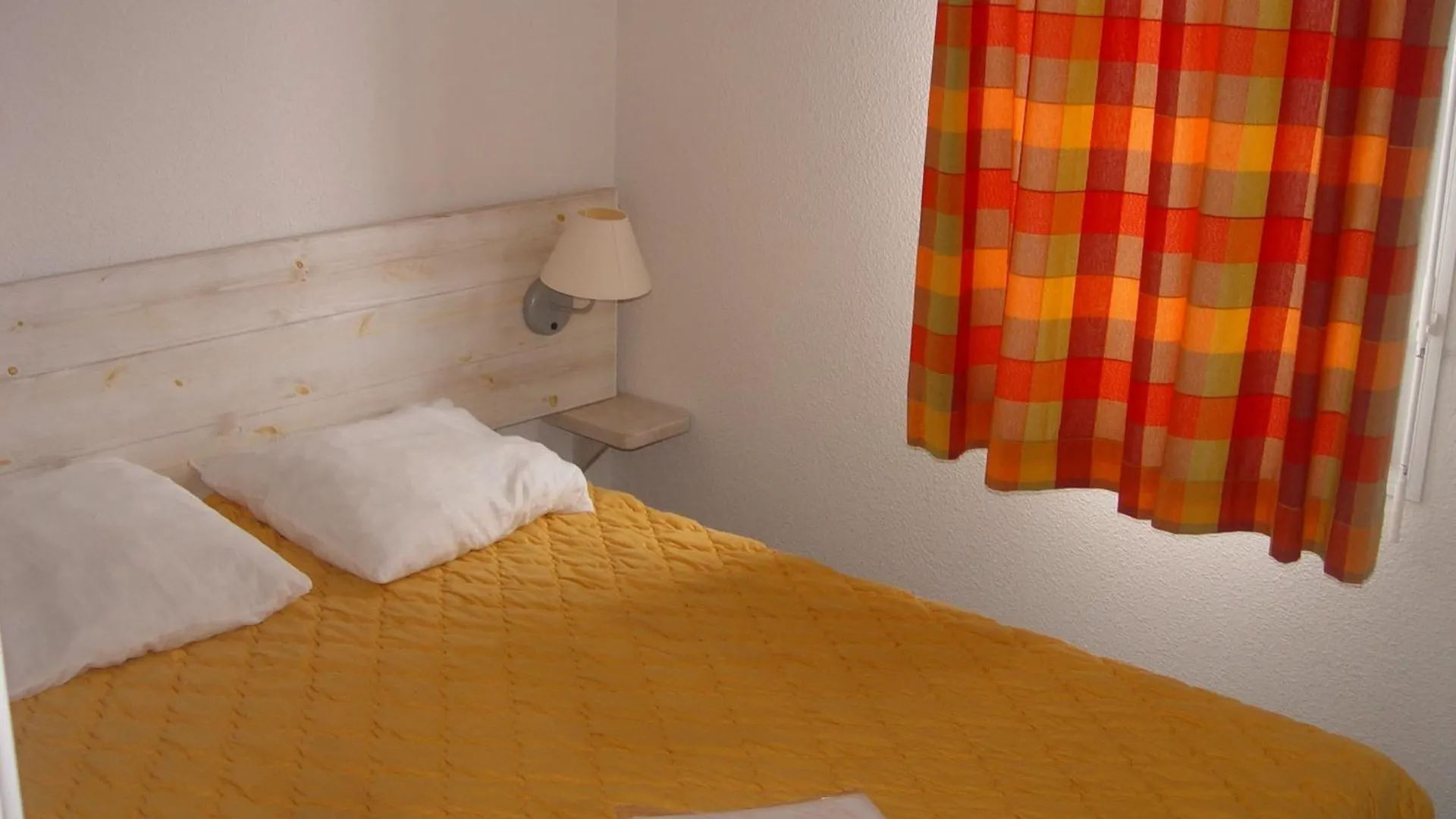 Apartment Appartement 4/5 Personnes Luz St Sauveur Luz-Saint-Sauveur France